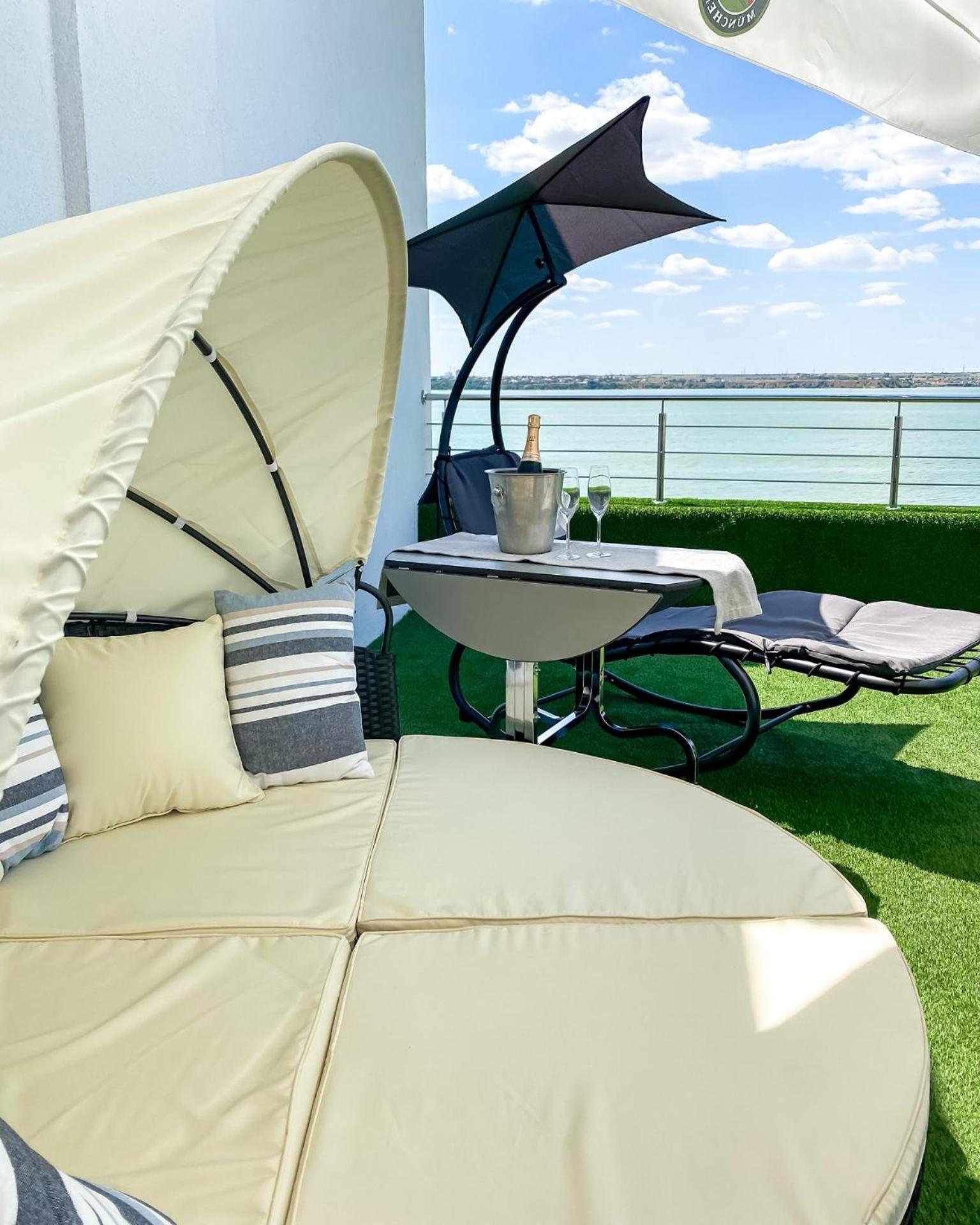 Poeme Mamaia Retreat Hotel Kültér fotó